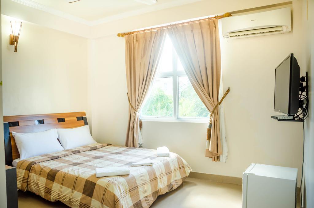 מאלה Relax Beach Inn מראה חיצוני תמונה