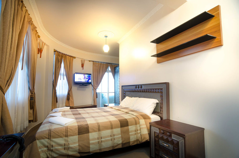 מאלה Relax Beach Inn מראה חיצוני תמונה